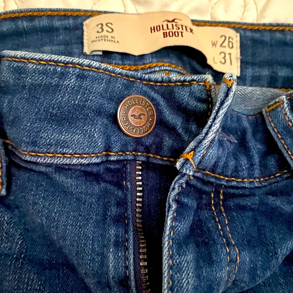 ~Hollister Bootcut~3S EUC* Excellent Used Condition 👖